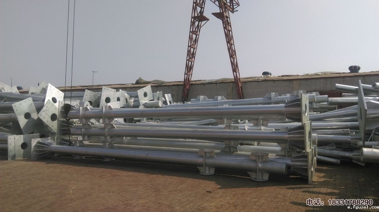 F杆标志牌，交通标志杆